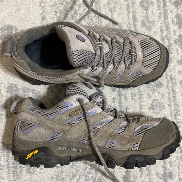 Merrell Shoes - Women’s Merrell hiking boots